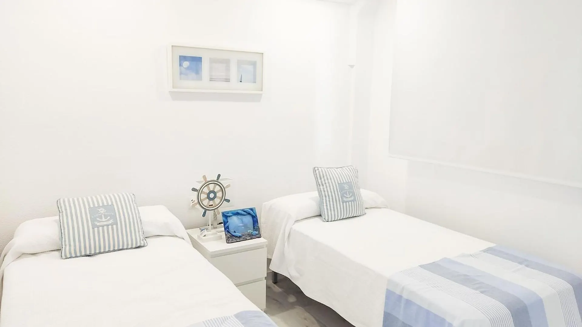 Qbf Quality Beachfront Torre Del Mar 0*,