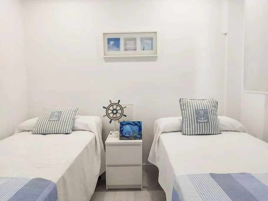 Qbf Quality Beachfront Torre Del Mar Apartment